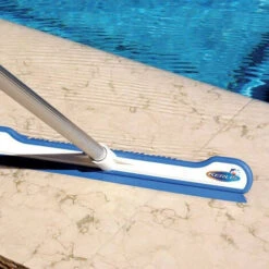 Balai De Piscine Résistant Multi-usages Kerlis - 40 Cm 19 -Pas Cher Pro Bricoleur Magasin 16114748 3